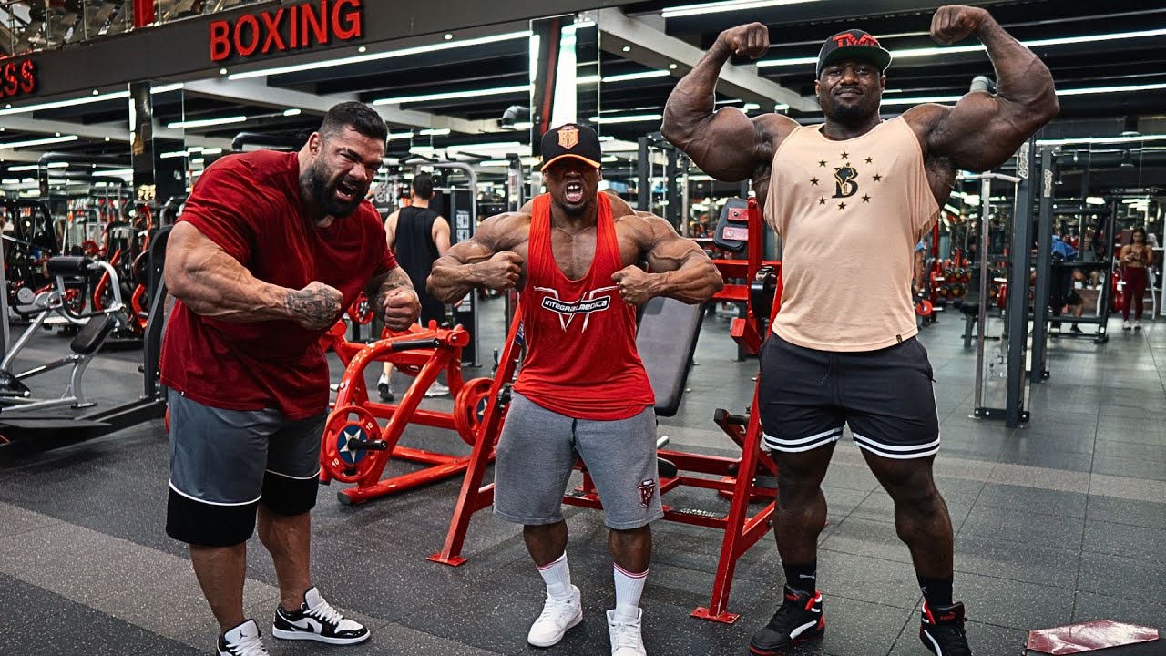ANDREW JACKED É BIZARRO