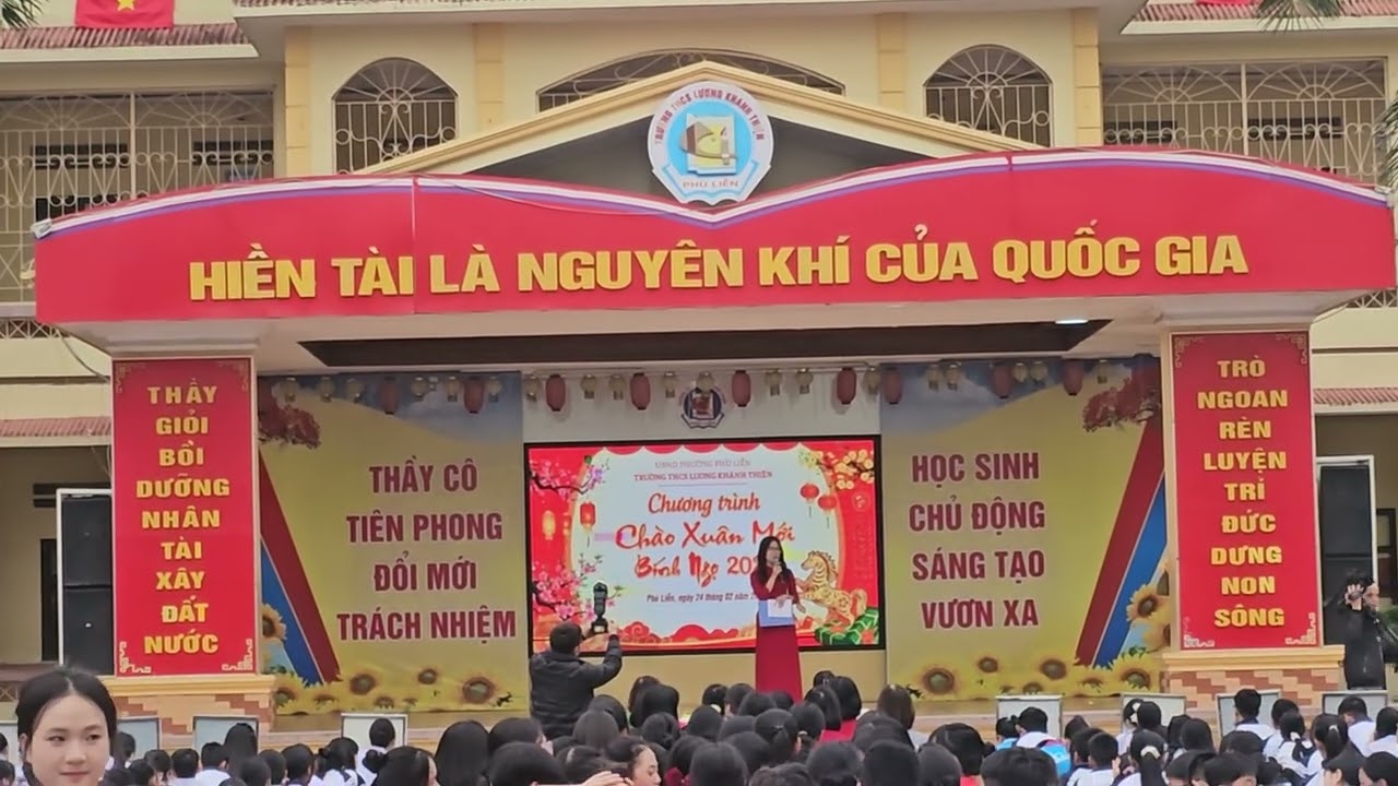 Phát động phong trào Nuôi lợn siêu trọng 