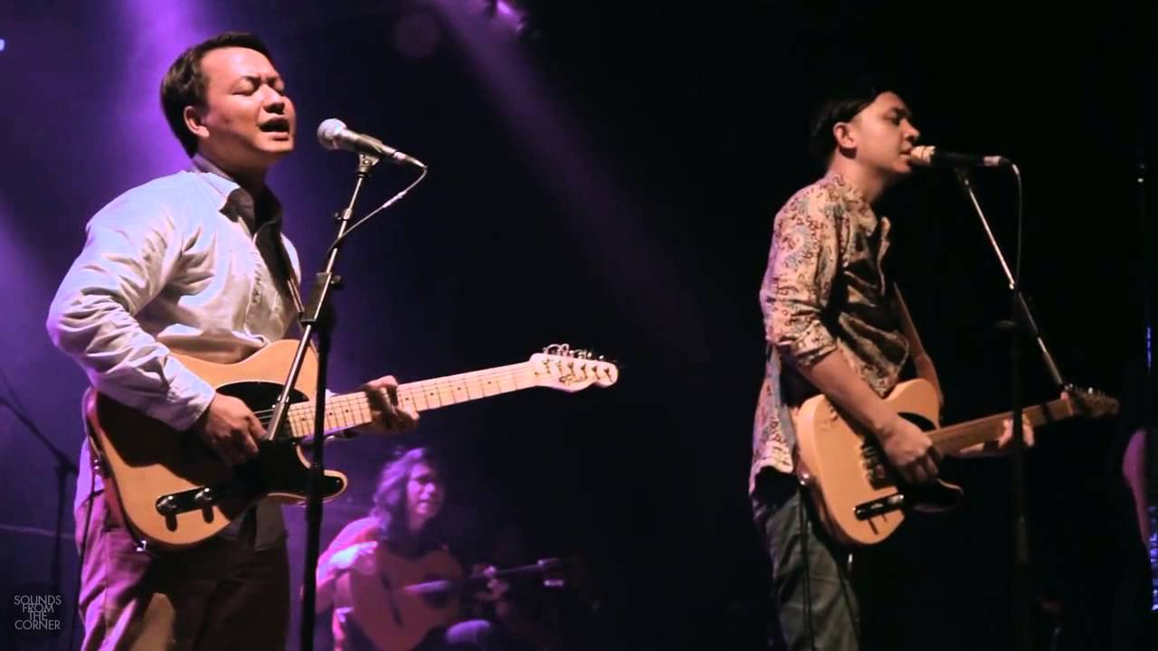 Kolaborasi Efek Rumah Kaca x Barasuara - Sebelah Mata