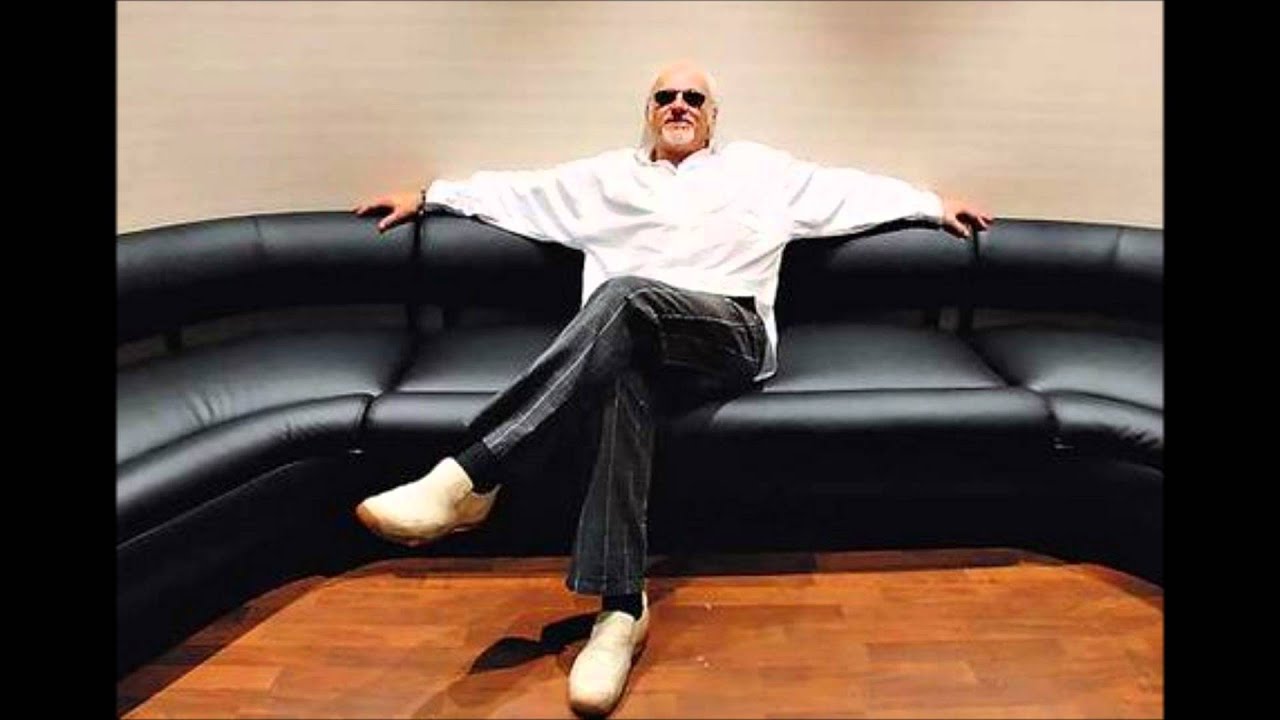 Reg Warren Interviews Tommy Raudonikis