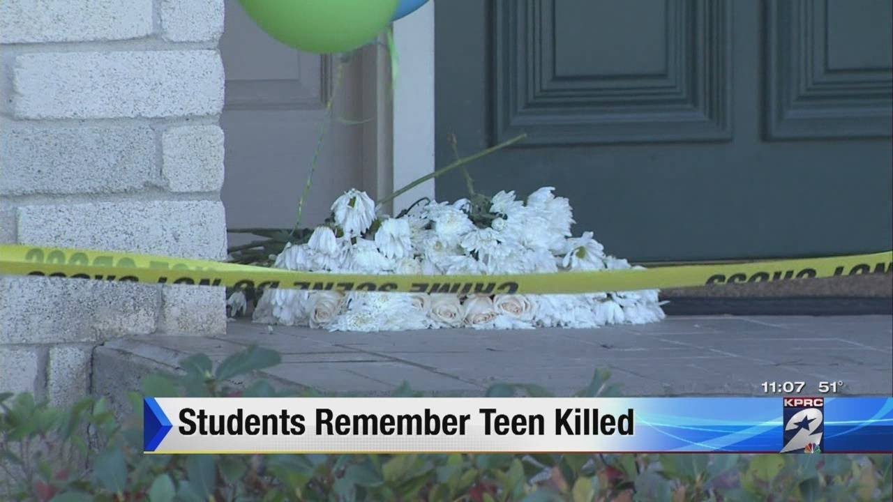 Students remember teen killed in double murder-suicide