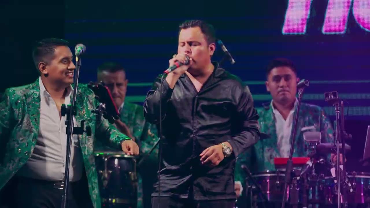Edu Lecca - Mix Romántico (En Vivo)
