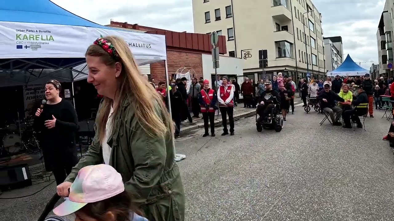 Välikadun valtaus Kajaani. v:25.