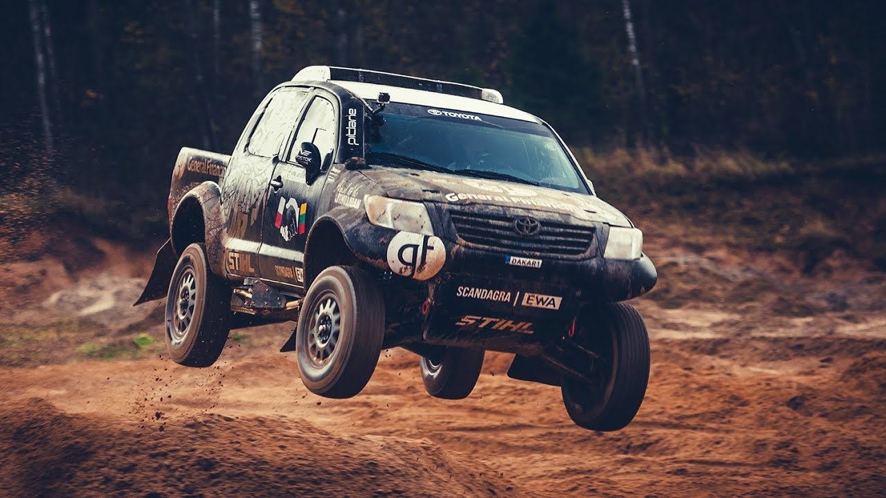 Dakar 2018: Toyota Hilux Gazoo Racing tests | Benediktas Vanagas