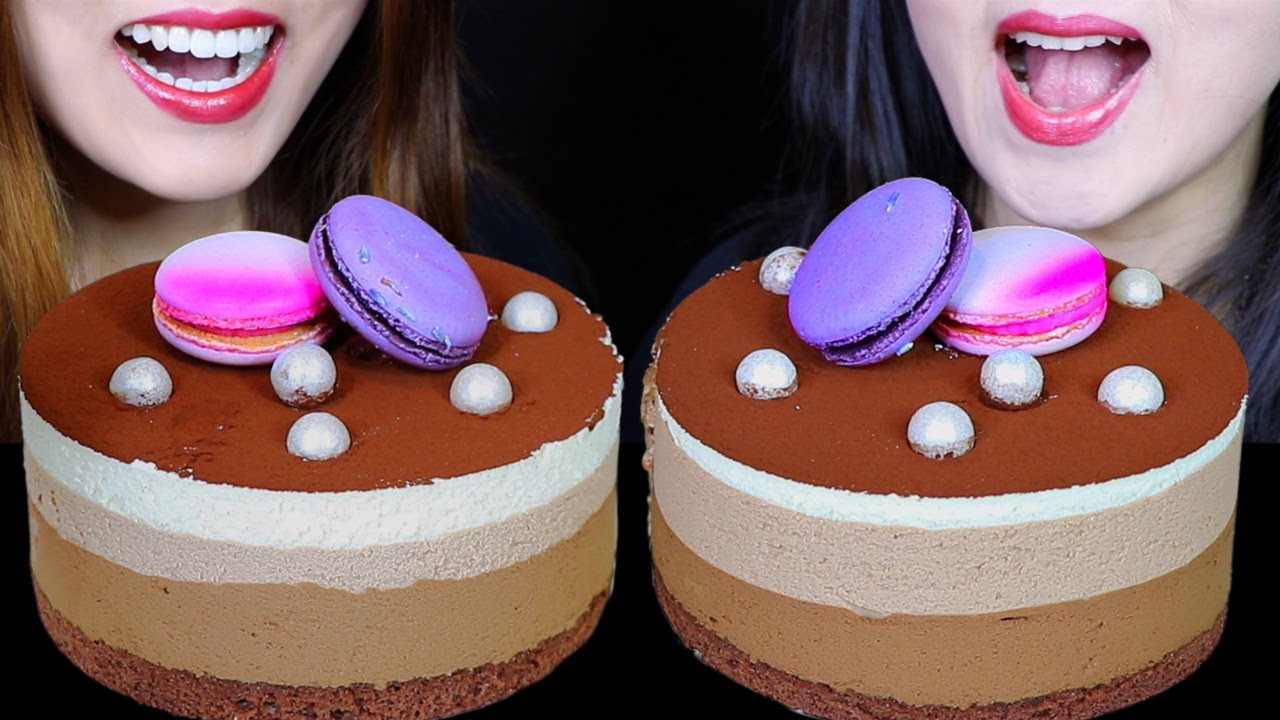 ASMR EATING HUGE CHOCOLATE CAKES *BIG BITES* MACARONS SOFT EATING SOUNDS | TRIPLE CHOCOLATE MOUSSE먹방