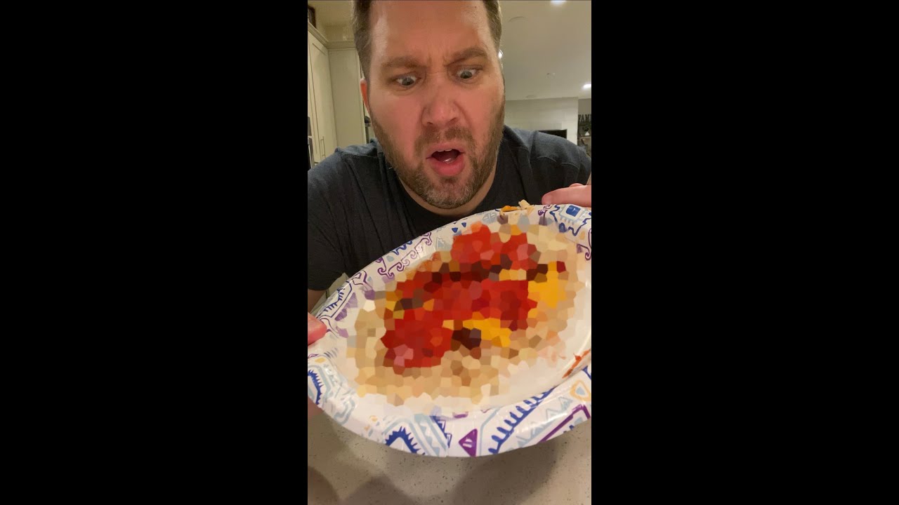 Making and trying prison food recipes: Prison Pizza