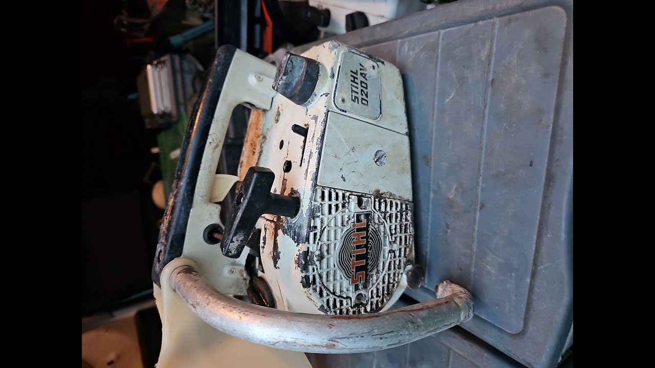 Début de restauration de la stihl 020 AV
