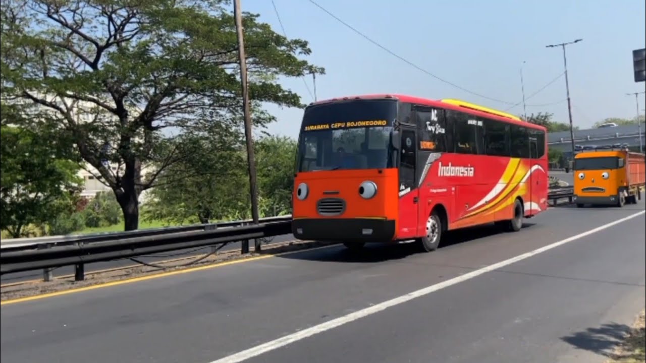 Pertunjukan Truk Tangki, Truk Kontainer Besar, Bus Telolet Mirip,Truk Besar, Frank Teman Tayo