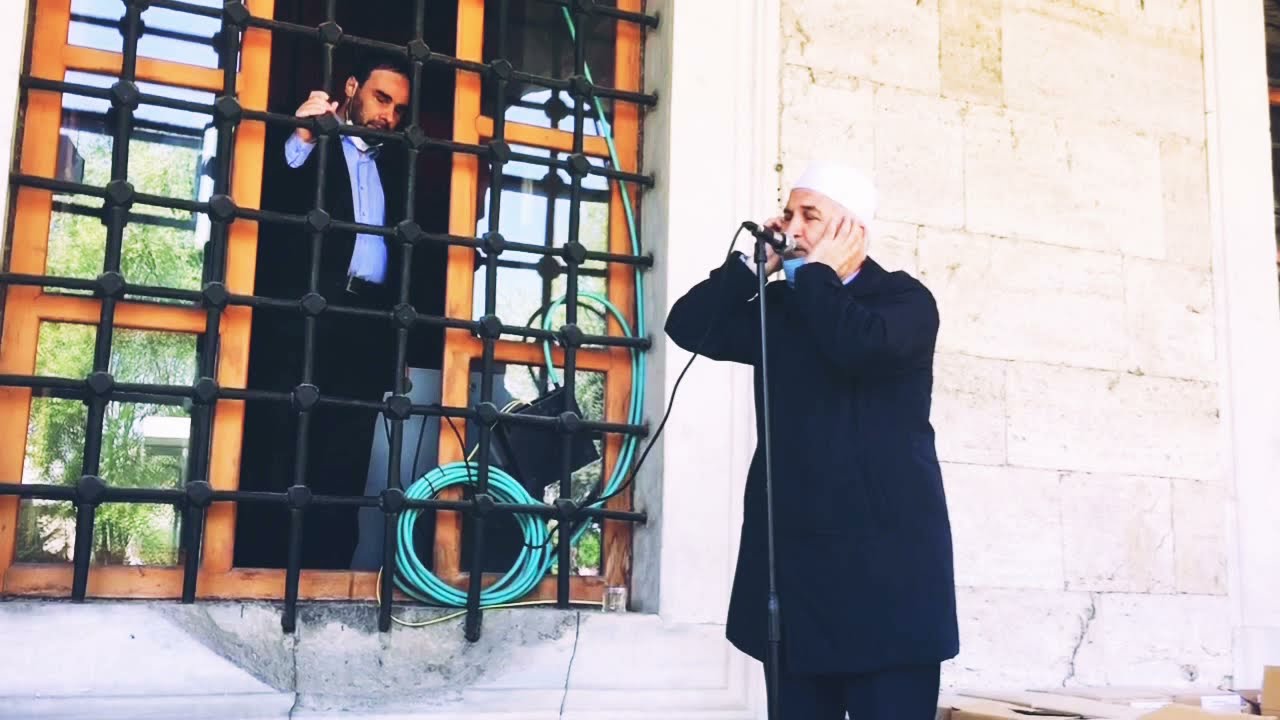Sultanahmet Camii 04.05.2021 Salı öğle ezanı, okuyanlar İbrahim ALTUNTAŞ - Aşgın TUNCA