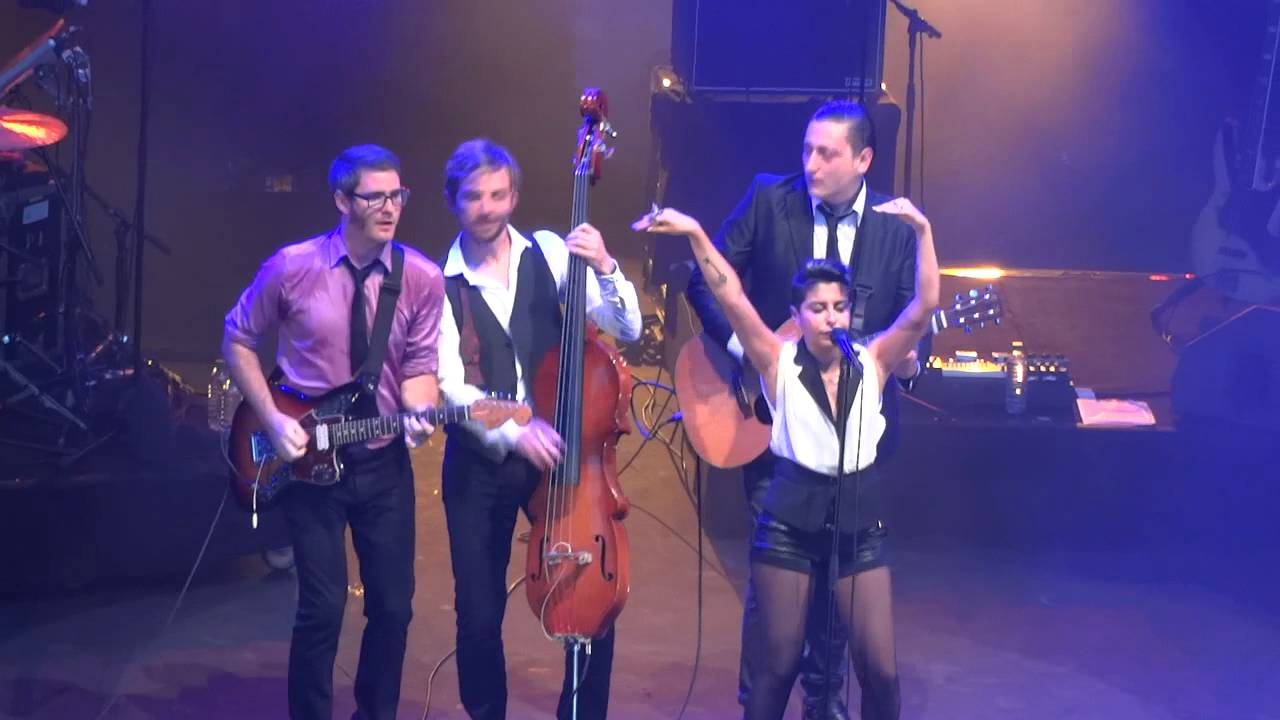 Carmen Maria Vega - Au Mariage de Christine (Live) - Nuits de Fourvière, Lyon, FR (2012/07/28)