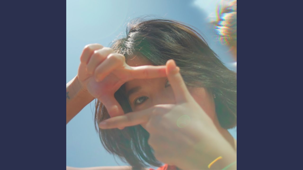 เธอว่าไง (Be My Boo)