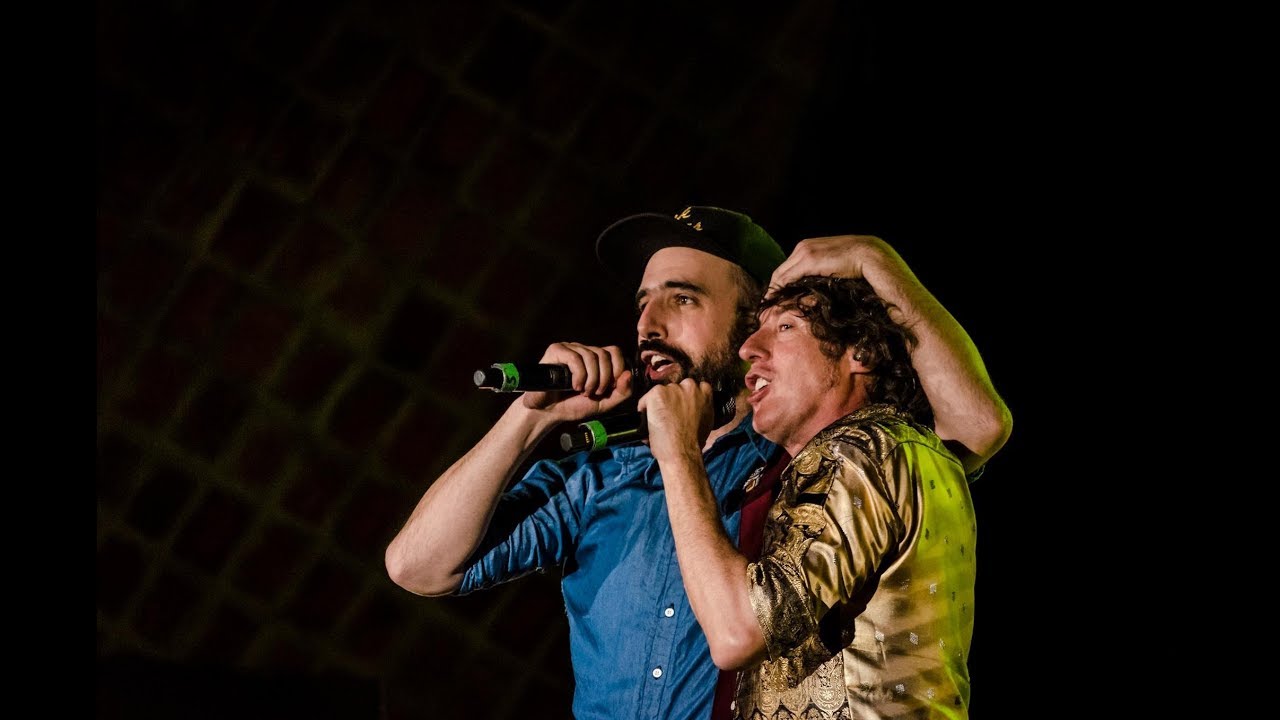 El Cuarteto de Nos - Pobre papá / Mirenme (En vivo en el Teatro de Verano)