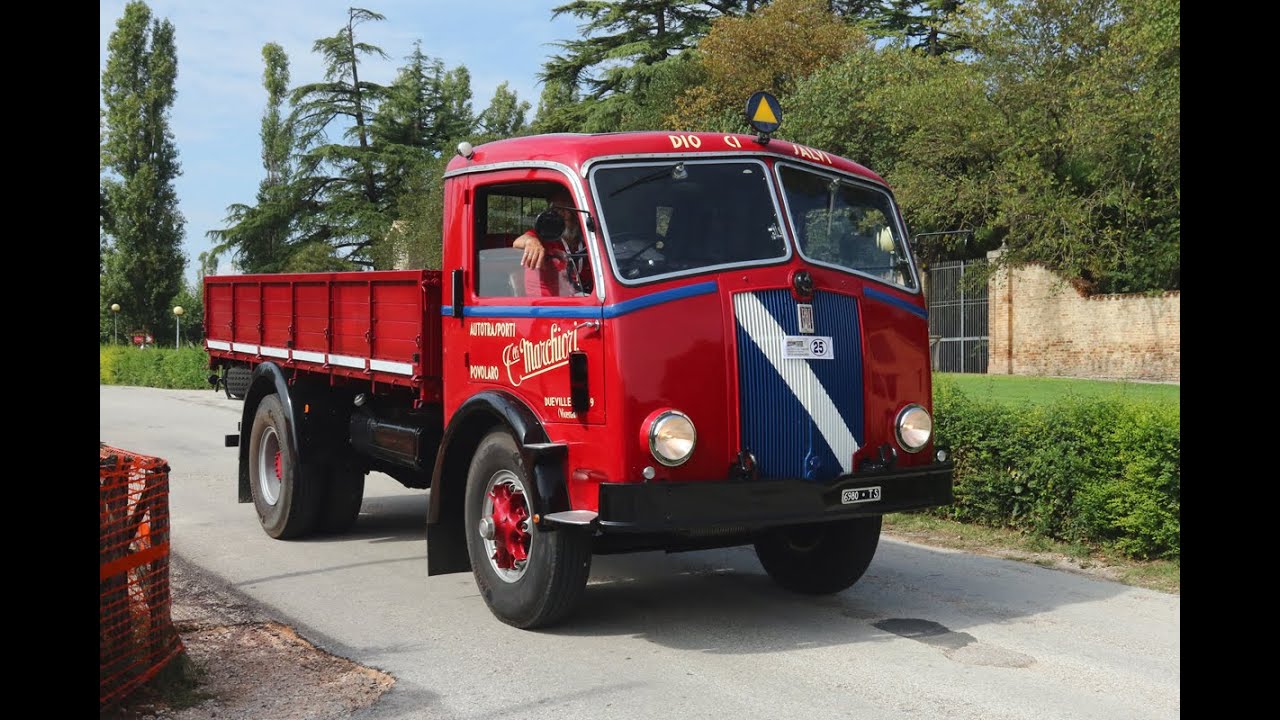 La Storia del Trasporto - Civitanova Marche  2023 Raduno camion e bus storici