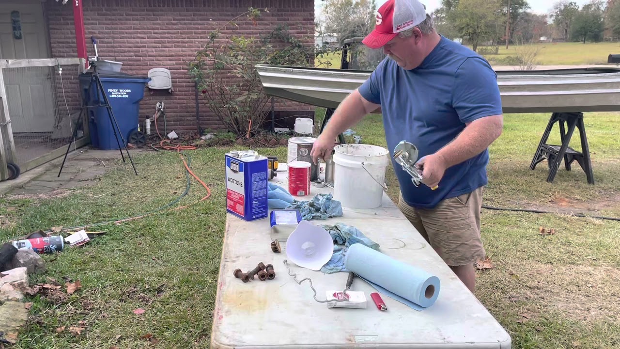Painting the Mud Boat Project Majic Olive Drab #mudboat