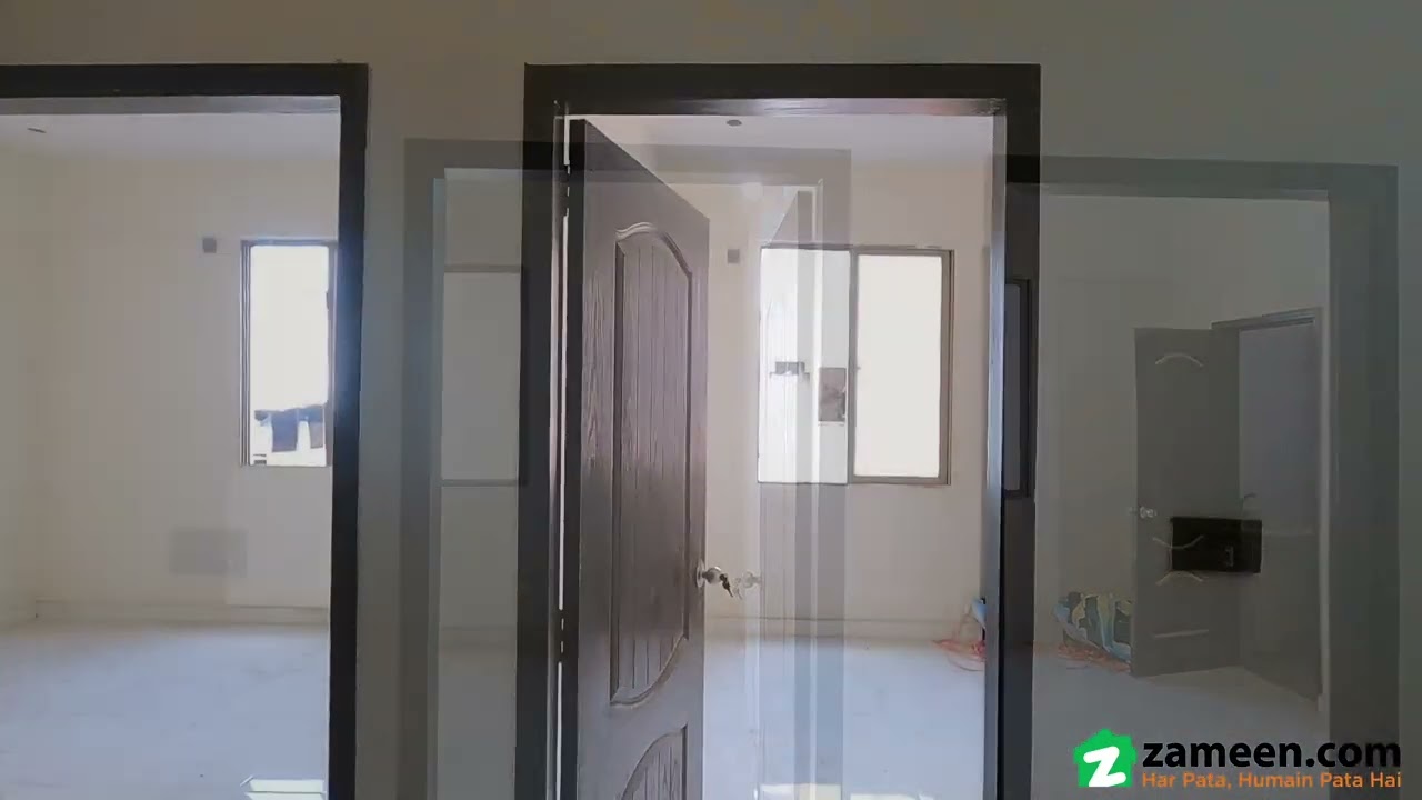 111 SQYD FLAT FOR SALE IN TARIQ ROAD KARACHI