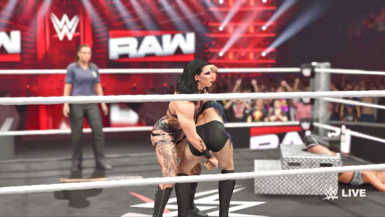 Lyra Valkyria Vs. Ivy Nile Vs. Rhea Ripley: Elimination Chamber Qualifying Match RAW - WWE 2K25 PS5