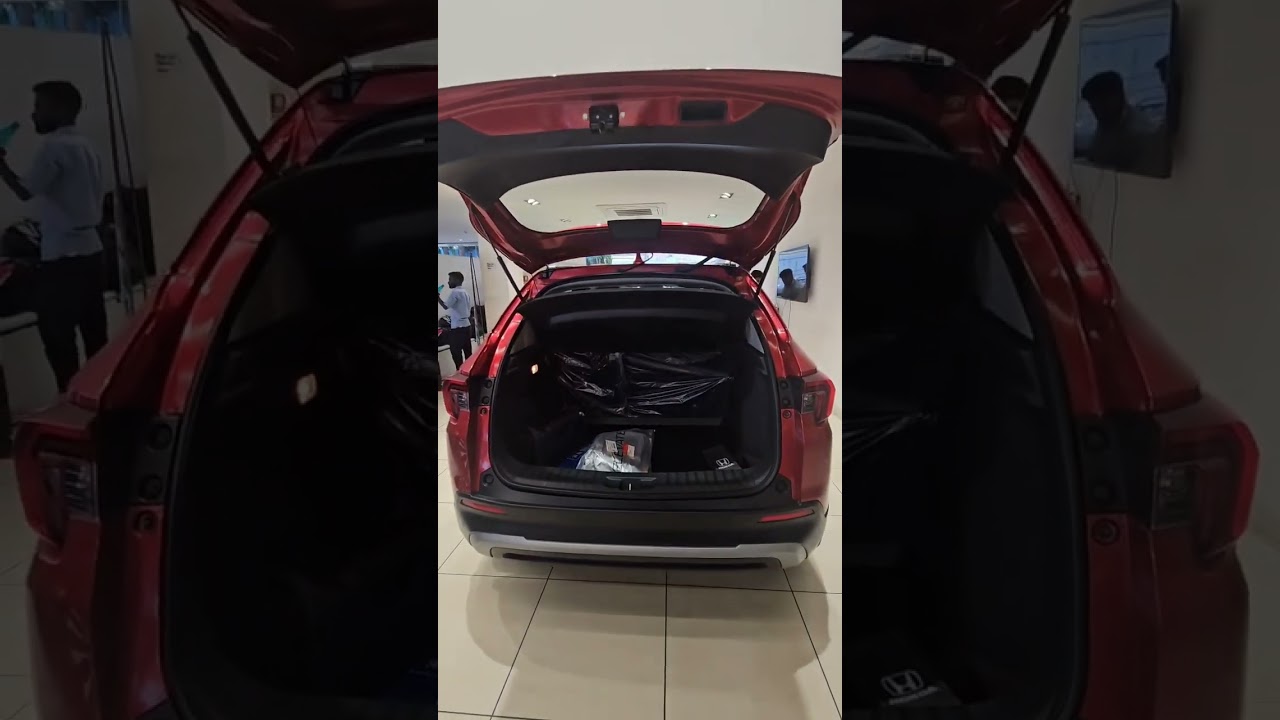 The Honda Elevate boasts a&nbsp;458-liter&nbsp;boot space, which is considered quite spacious for its class.