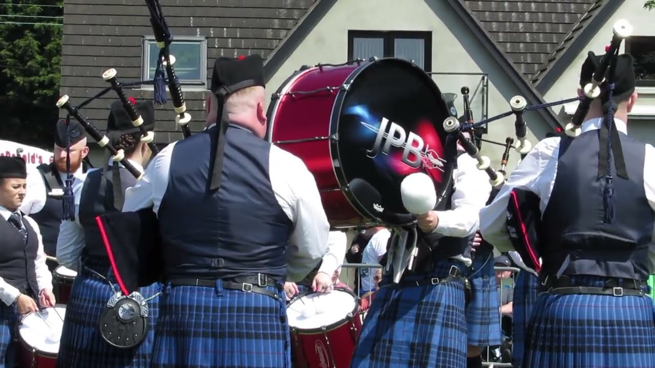 Johnstone Pipe Band @ UK Championships 2024