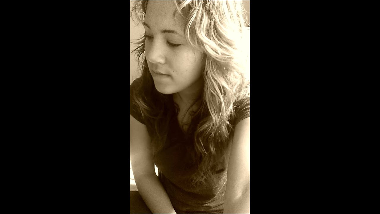 Elizabeth Morales- Y Es Asi.