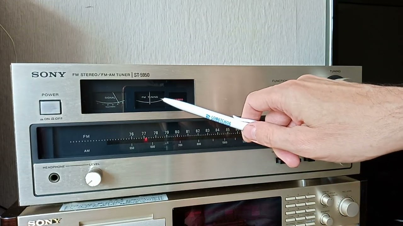 FM/AM Тюнер SONY ST-5950 не большой обзор состояния.