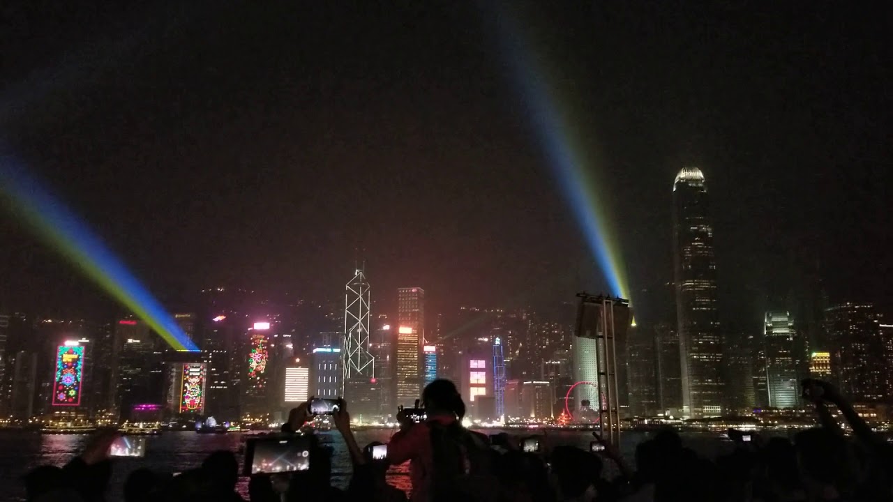 幻彩咏香江 维多利亚港灯光秀 symphony of lights HK Victoria Harbour lighting show