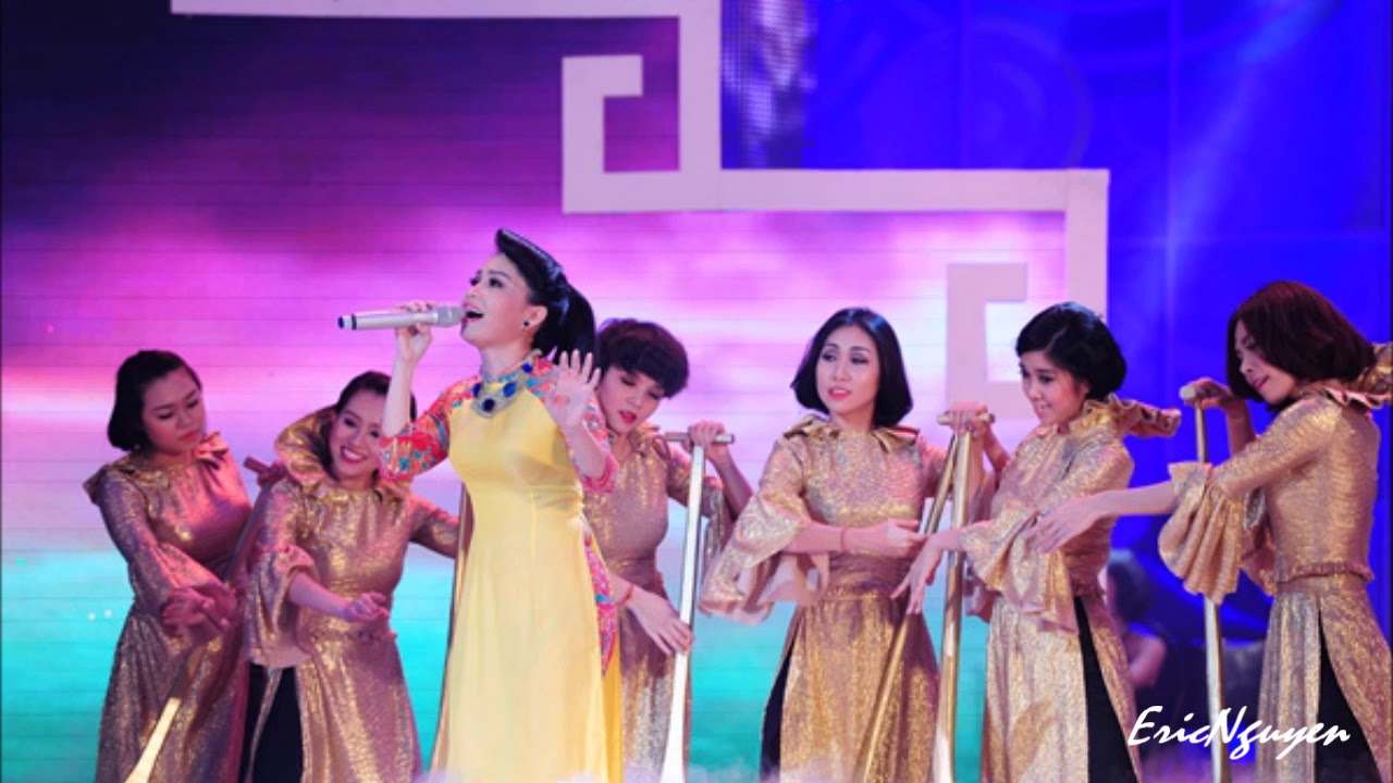 Cẩm Ly - Buồn Con S&aacute;o Sậu ( 2018 Live Version )