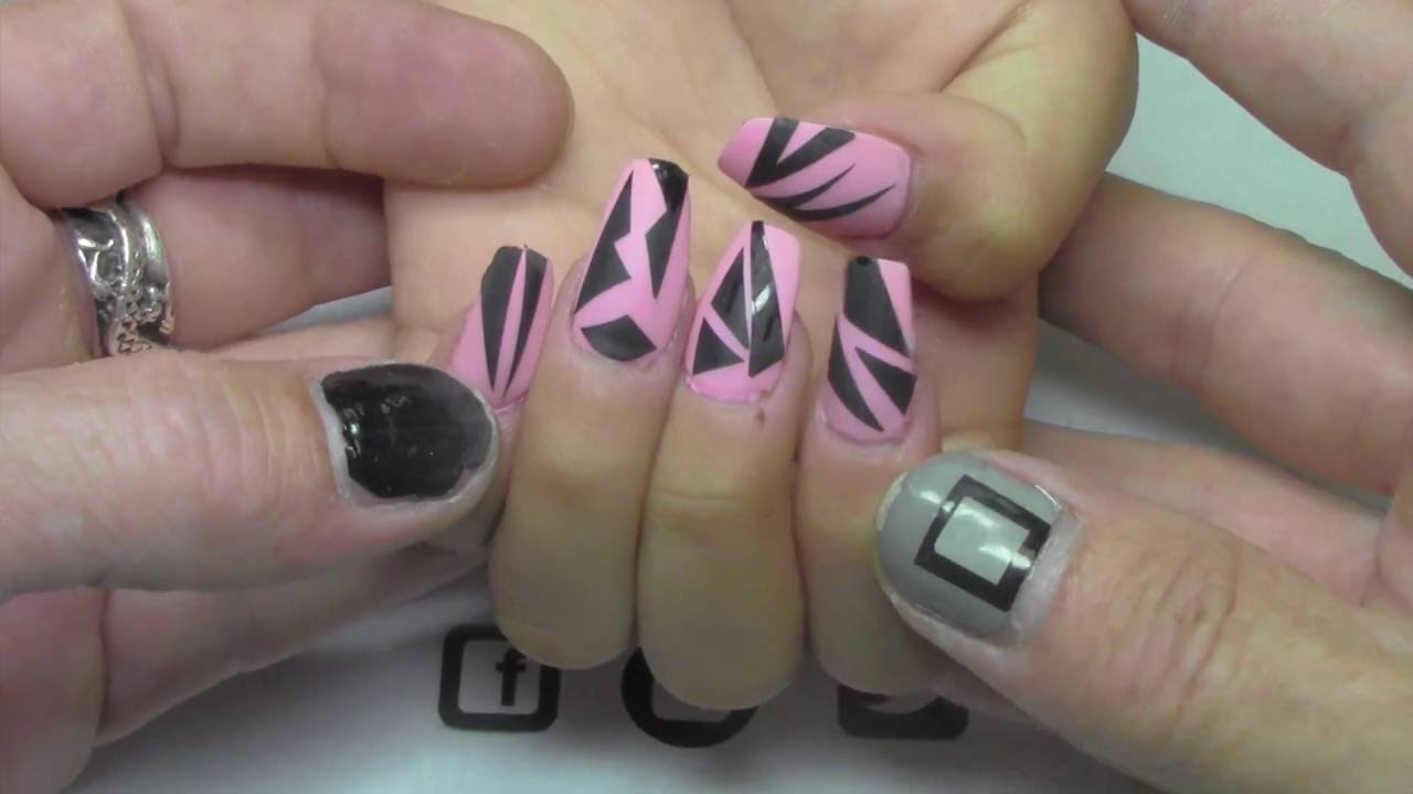 Black on pink freestyle matte 60