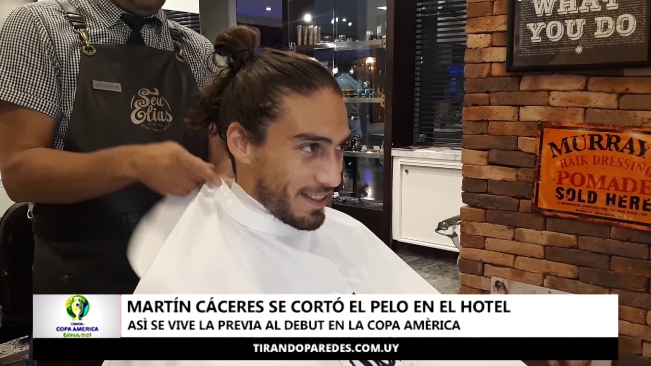 Martín Cáceres se cortó el pelo en el hotel de Belo Horizonte