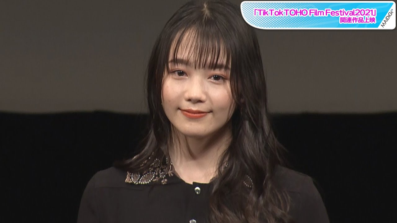 米倉れいあ、ZIP！「ベラベラENGLISH」の美少女が黒ワンピで大人っぽく　赤リップがキュート！