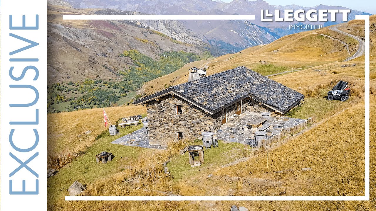 Unique and luxury mountain chalet with breathtaking decor above Les Menuires, Alps - Ref. A16105