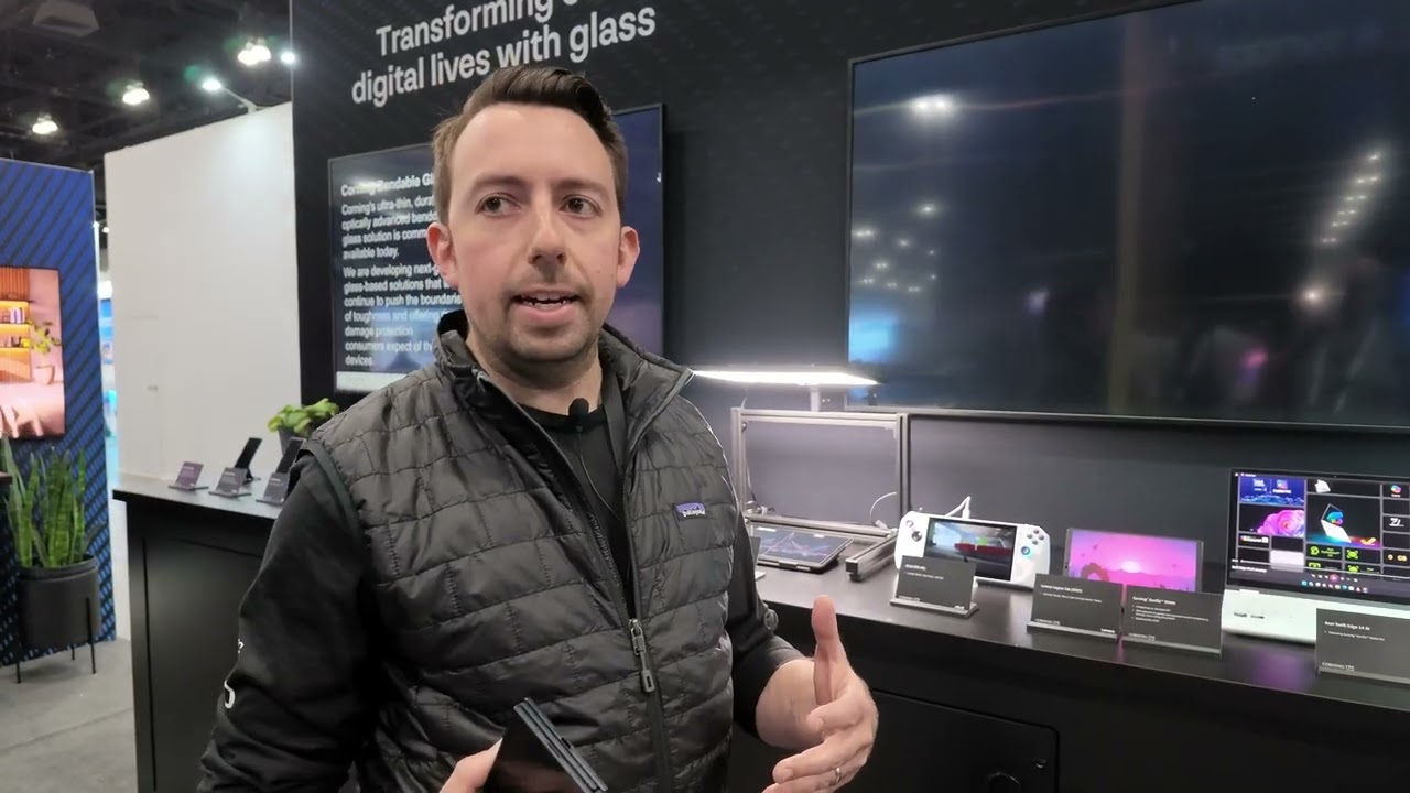 Corning Gorilla Glass: гибкие, антибликовые и матовые профессиональные дисплеи