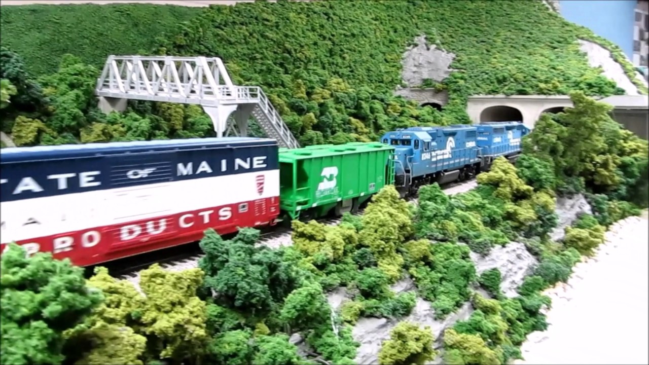Stan Stokrocki's S Scale Hudson Central