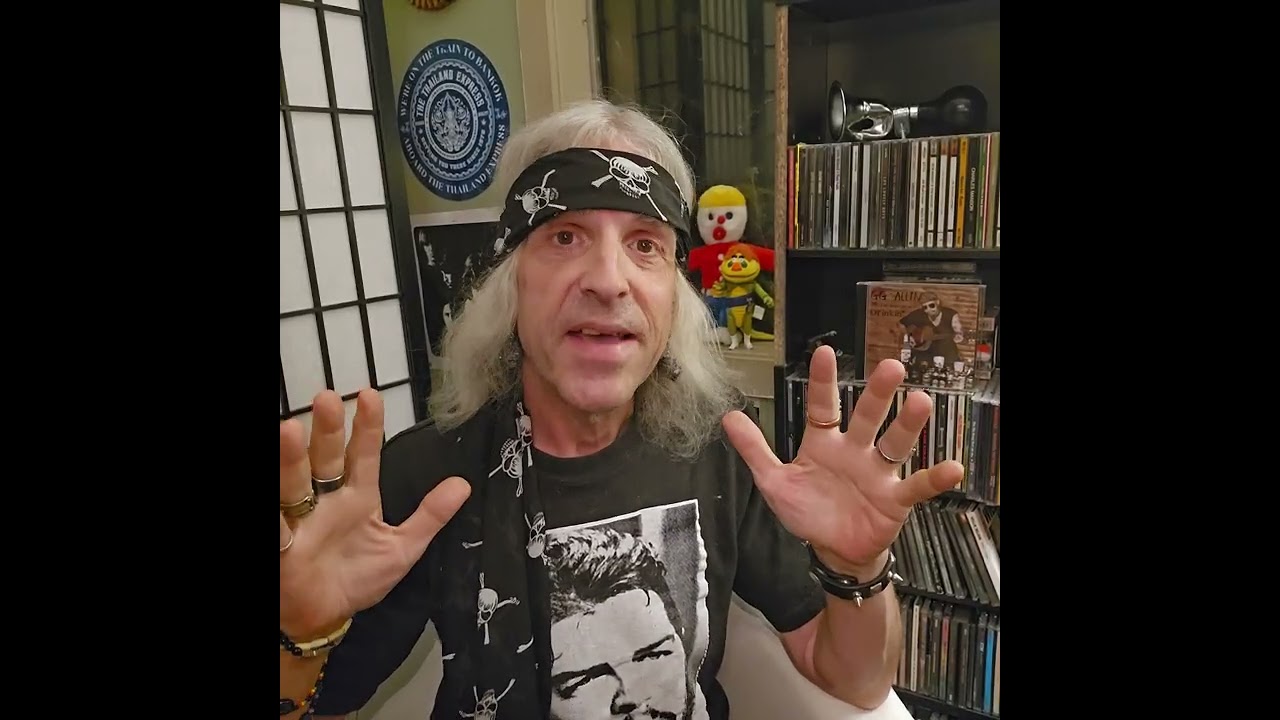 GG ALLIN stole a fans rare GG collection...and sold it back to her 😮😮🤔