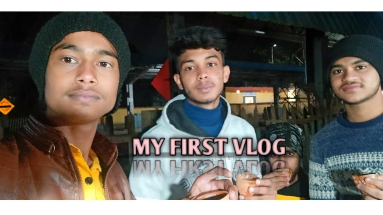 My first vlog || My first vlog ll 3 IDIOTS VLOGRES || first vlog ||