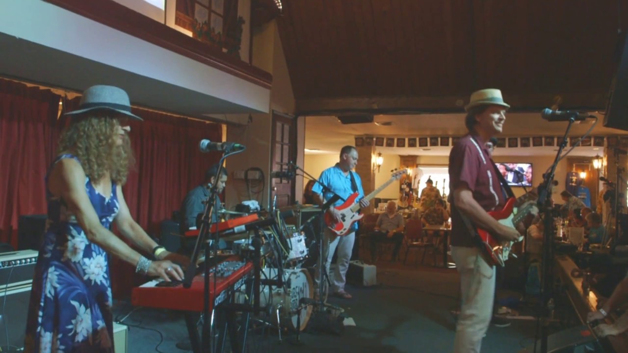 Frankie & the Poolboys 