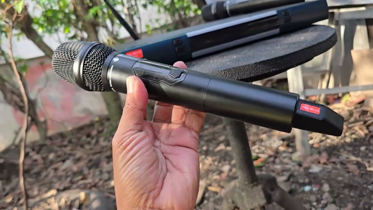 Mic wireles new baxs kmc8