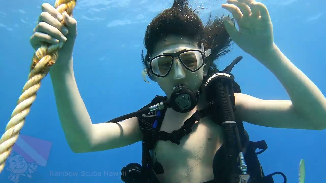 Oahu SCUBA Diving - Vlog 716