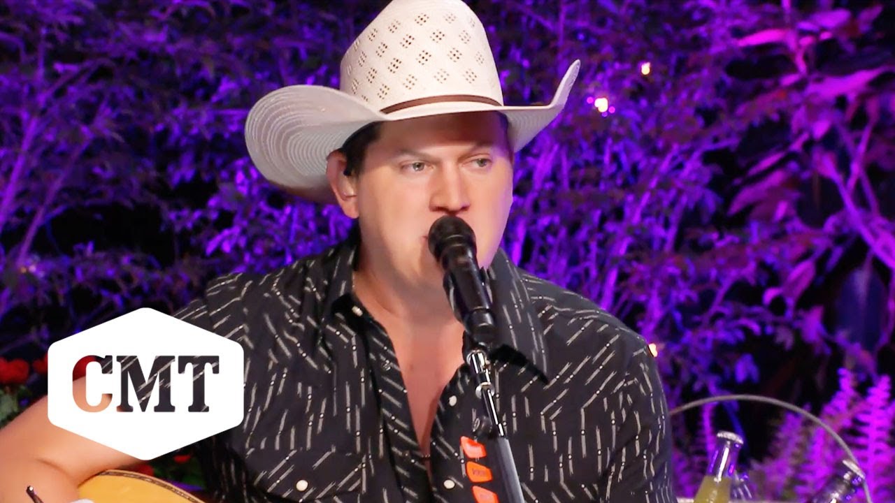Jon Pardi Performs 