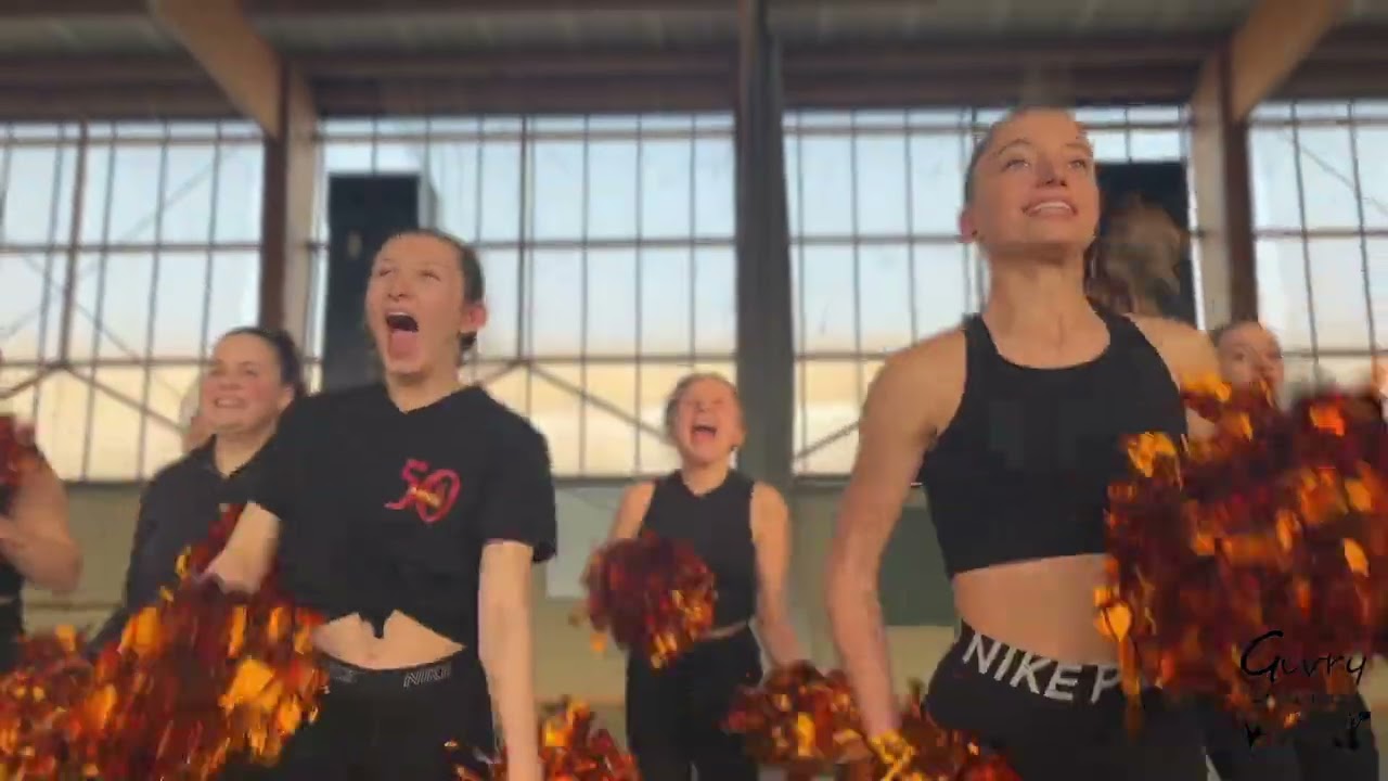 Vidéo préparation équipe pompon pour championnat d'Europe 2022 du Givry Starlett Club.