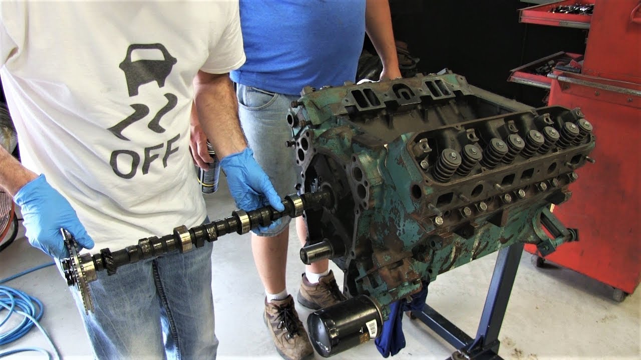 Сборка двигателя Mopar 440, часть 15 — Установка распредвала Хьюза