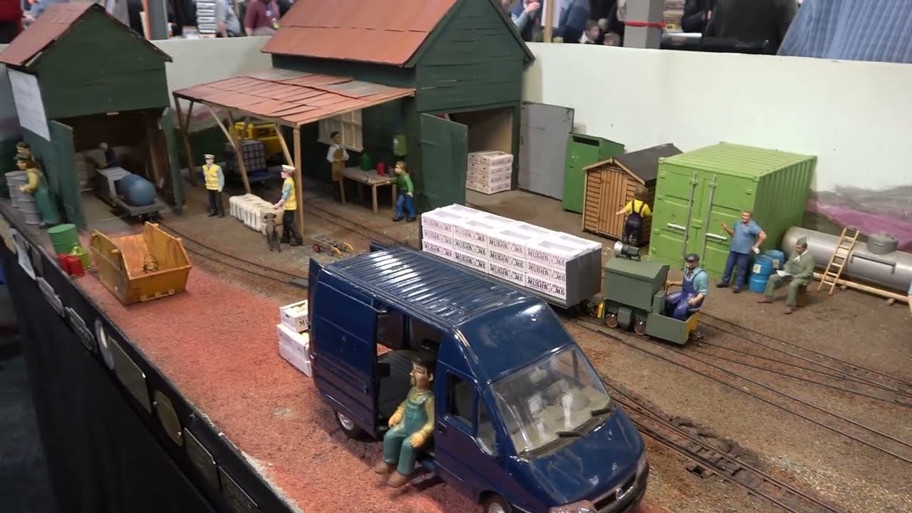 'Mary Jane's Mushroom Farm' Gn15 Gauge Model Railway
