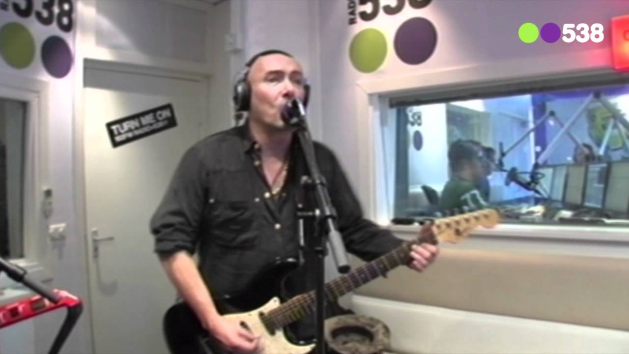 Radio 538: Time Bandits - I'm specialized in you (live bij Evers Staat Op)