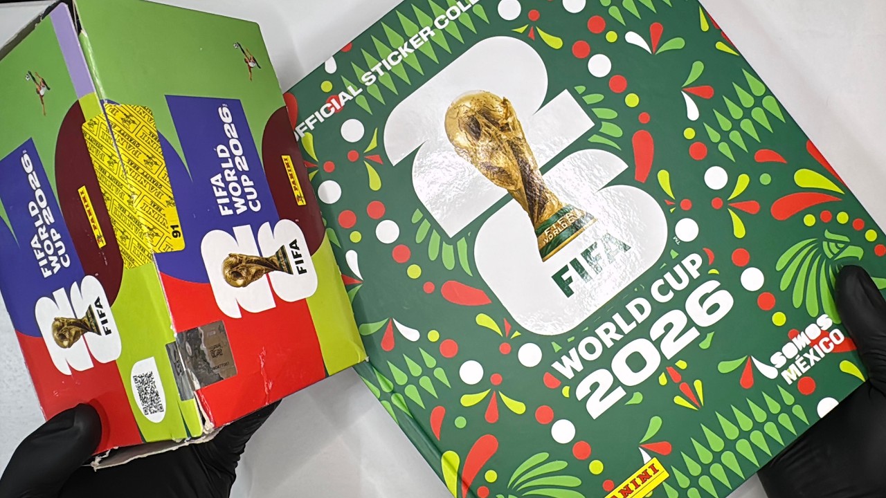 100 PACKS! + Panini FIFA World Cup 2026 Sticker Album - Opening