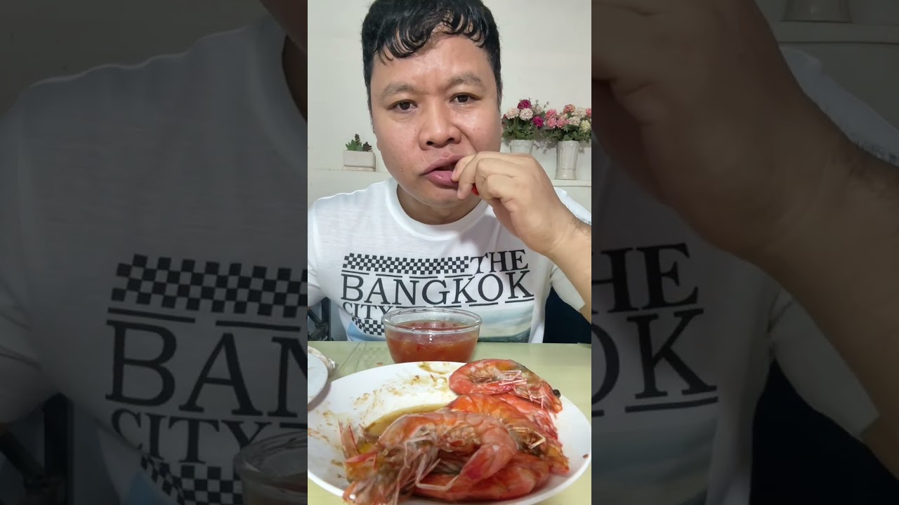 กุ้งอบแซ่บแซ่บ