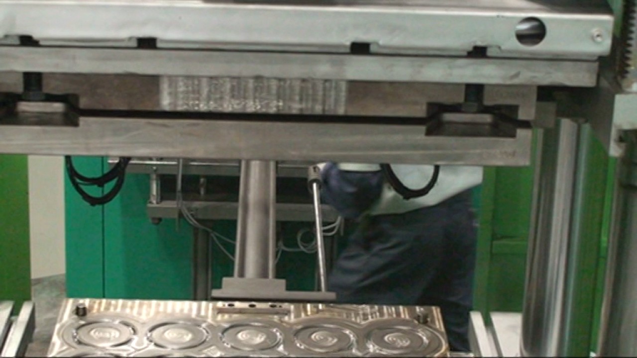 Rubber O-ring making machine