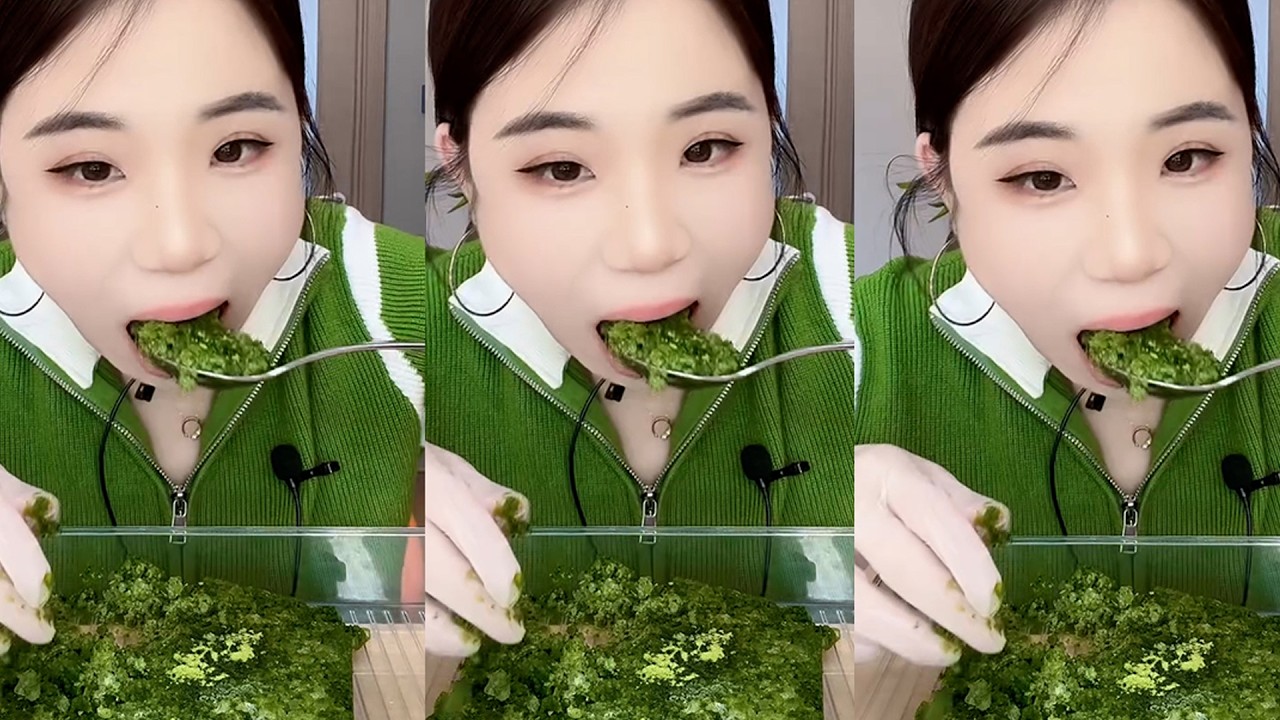 YY / ASMR ICE EATING WITH MATCHA + MILK POWDER + PASSION FRUIT #eatingice #mukbangiceeating / 洋妮儿💋冰