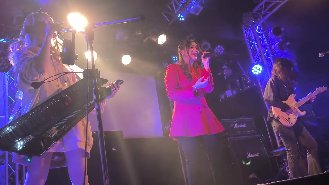 OVAL SISTEM「Can't Stop Fallin' in Love」（~SHINJUKU 2.8~）