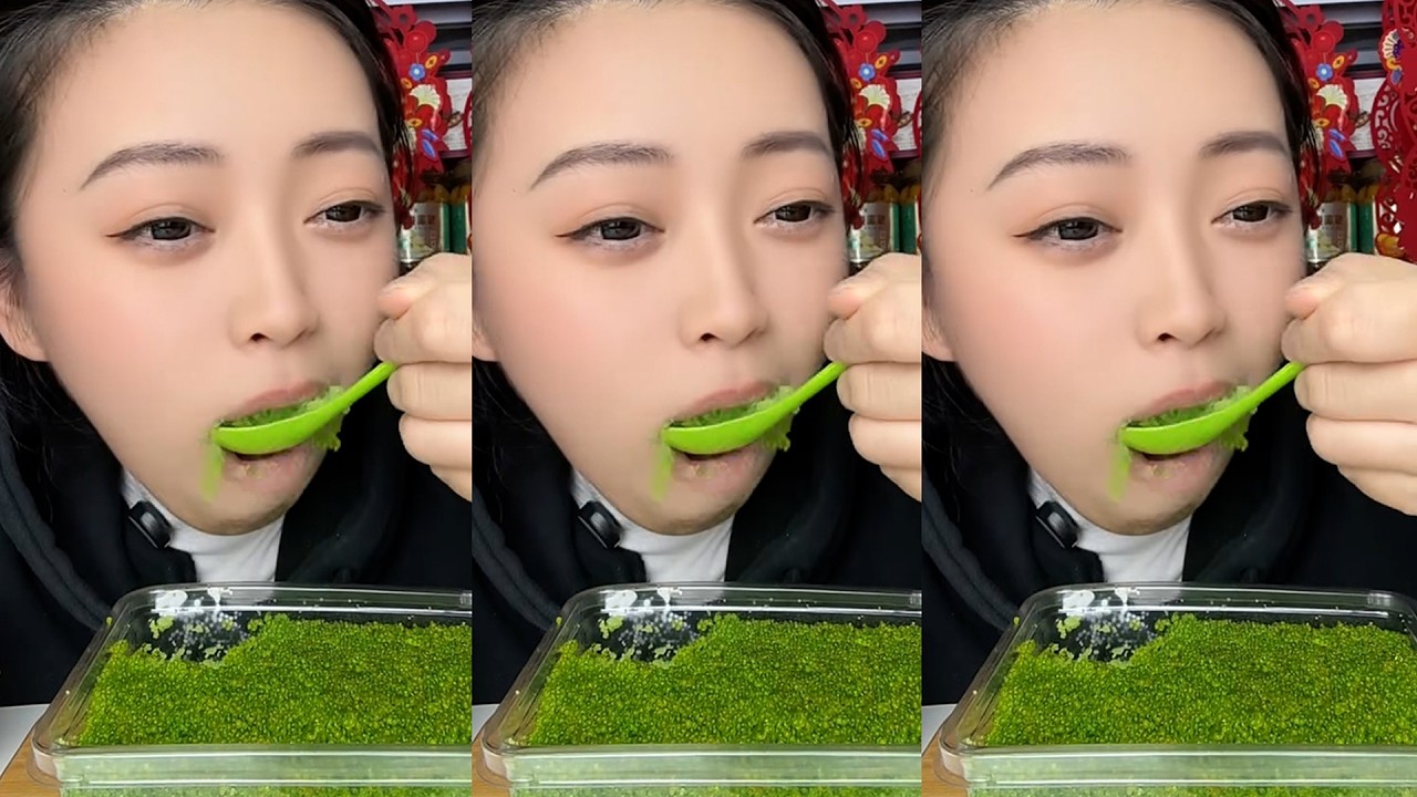 Mitao _ Mukbang / ASMR TOBIKO EGGS | FLYING FISH ROE | EXTREME EATING SOUNDS