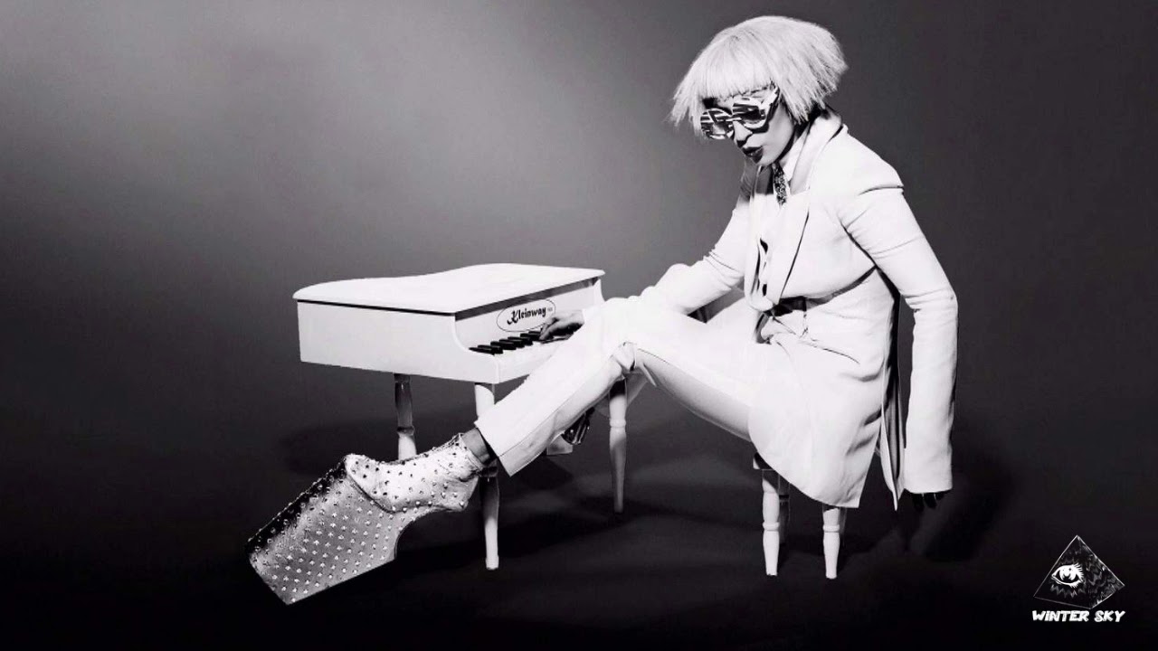 Lady Gaga - Fashion! (Piano Versión)