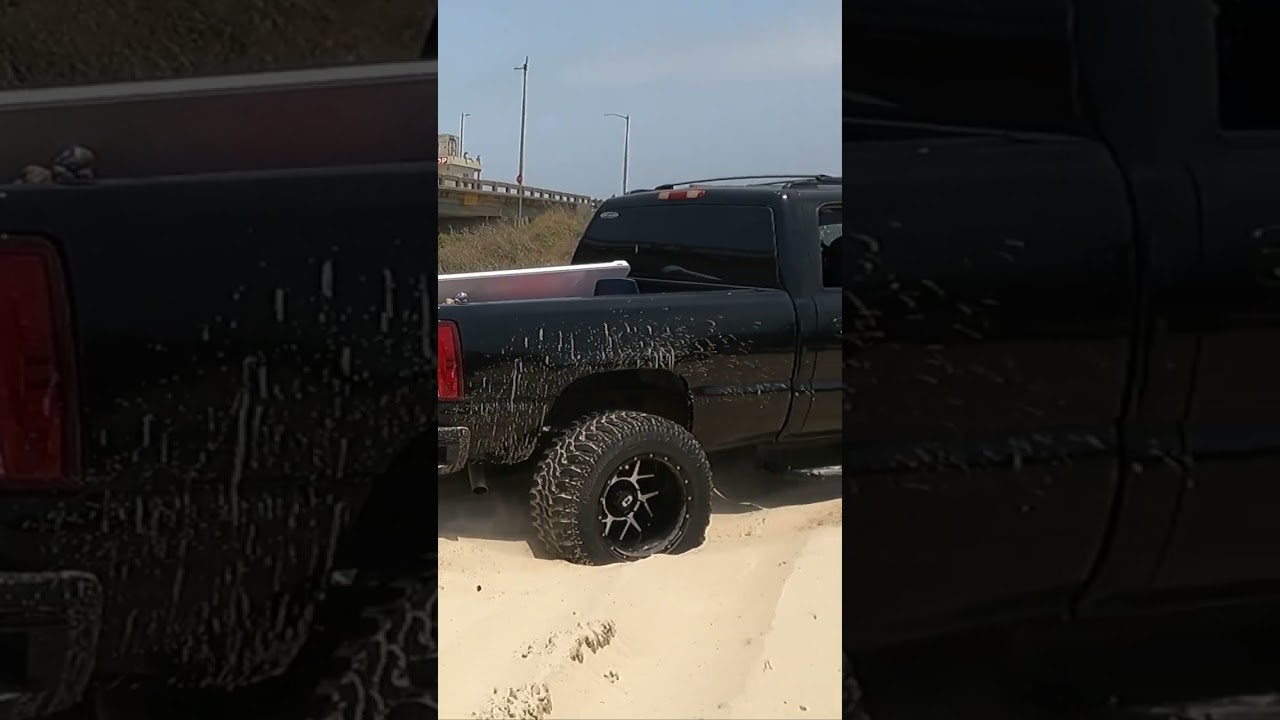 HEAVY CHEVY STUCK! #offroad #offroadrecovery #4x4 #texas #galveston